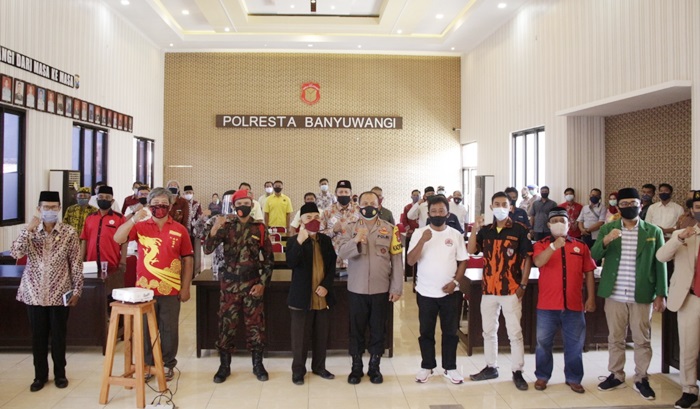 Tokoh Masyarakat dan FKUB Banyuwangi Deklarasi Tolak Anarkisme