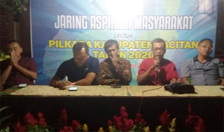 Kegiatan jaring aspirasi di rumah makan Tirto Wening.