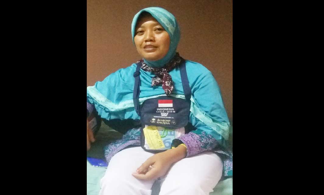 Sri Handayani saat di Asrama Haji Surabaya. (foto: devi fitri/BANGSAONLINE)