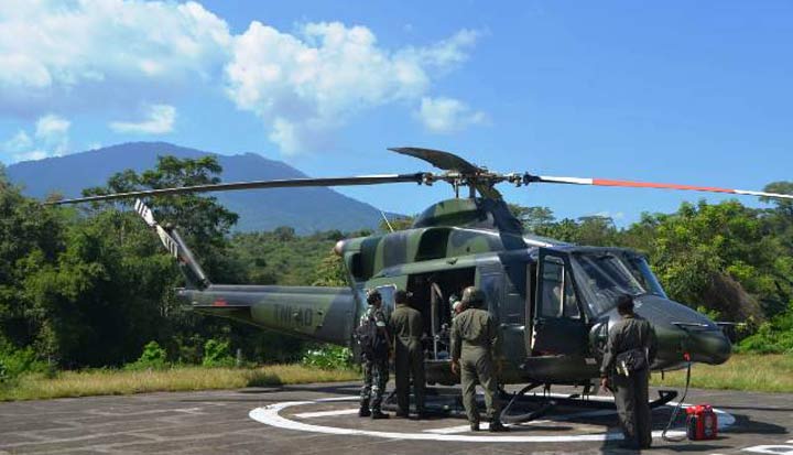 Dansesko TNI Laksdya TNI Dedy Muhibah Pribadi SH, MA, beserta rombongan di bandara udara Blimbingsari Banyuwangi, Selasa (14/05/2019).