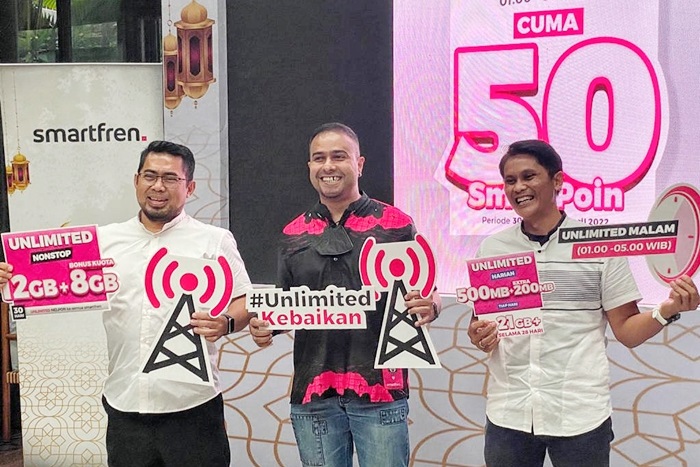 Temani Makan Sahur, Smartfren Berikan Tunggangan Baru Unlimited Malam Full Speed