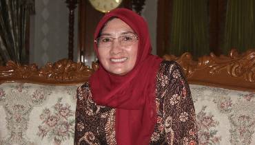 Hj. Khodriyah Fathul Huda, Ketua PKK Tuban. (Suwandi/BANGSAONLINE)