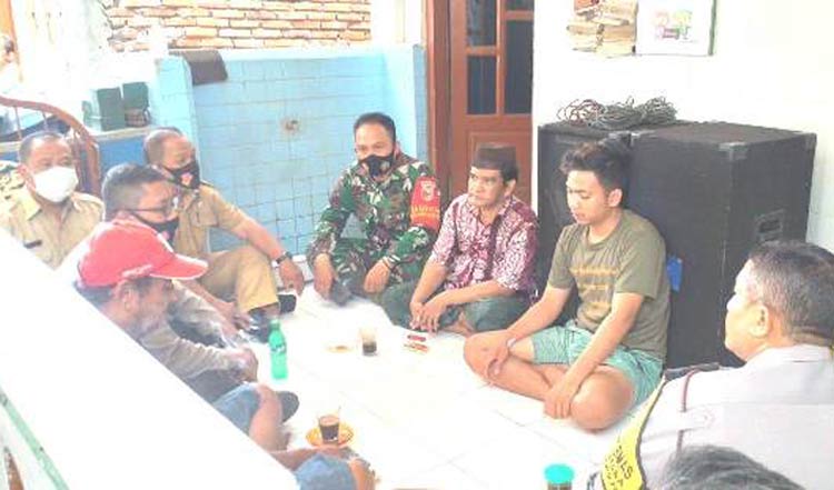 Perkelahian Dua Remaja di Jalan Rajawali Surabaya Berujung Damai di Tangan Babinsa