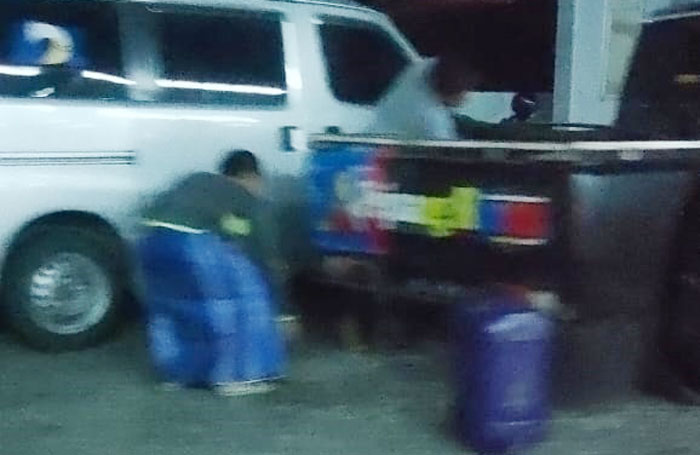 Klaim Lebih Aman dari Logam, SPBU Kolor Sumenep Tetap Layani Pengisian Pakai Jeriken Plastik