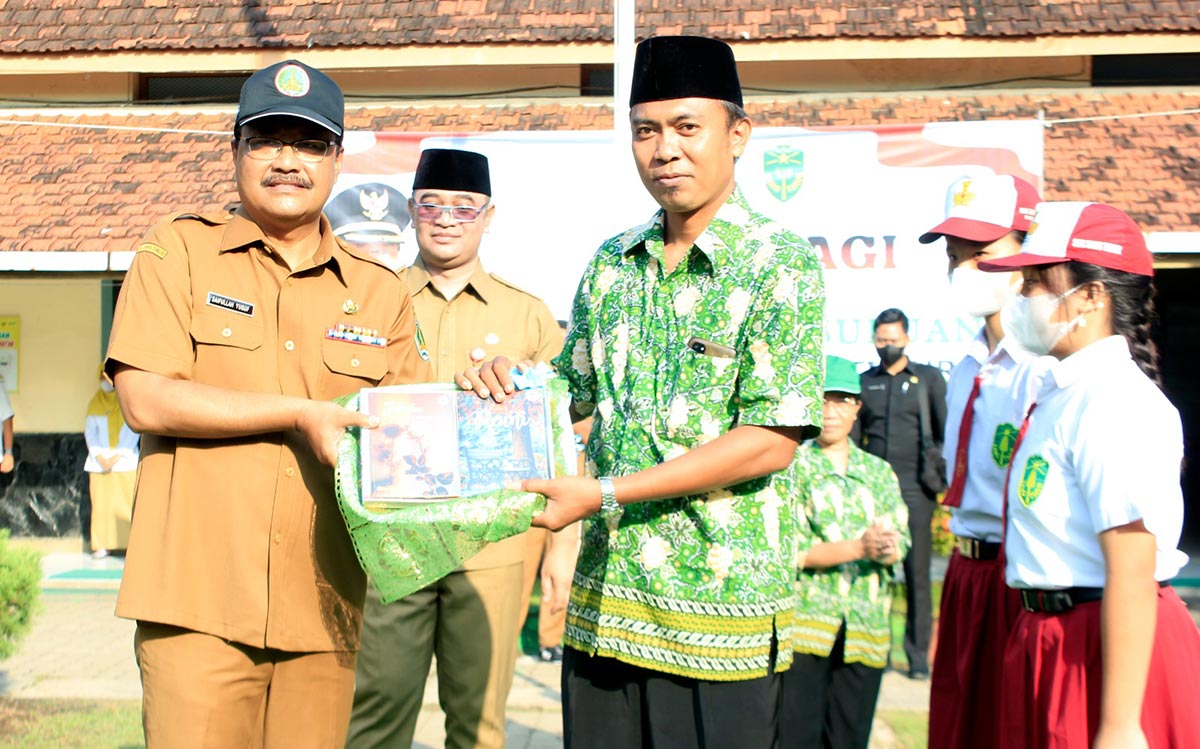 Kunjungi Sekolah Sang Timur Kota Pasuruan, Gus Ipul Ajak Hidup Rukun dan Guyub