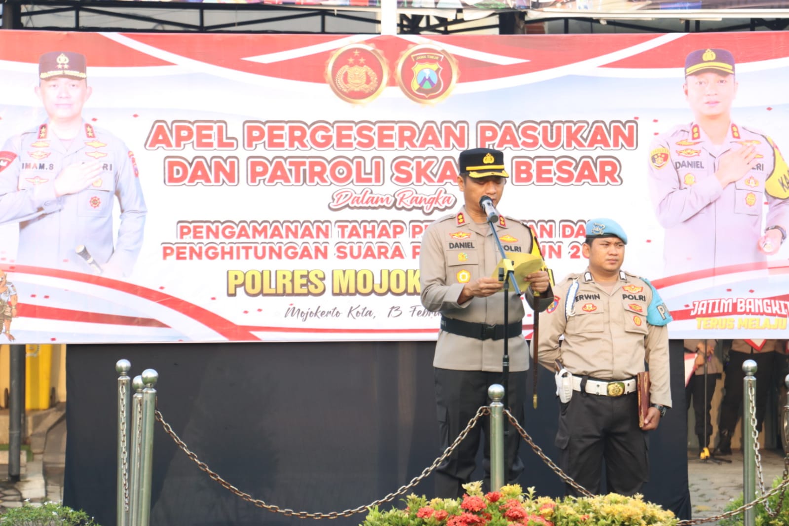 Polres Mojokerto Kota Kerahkan 422 Personel untuk Pengamanan Pemilu 2024