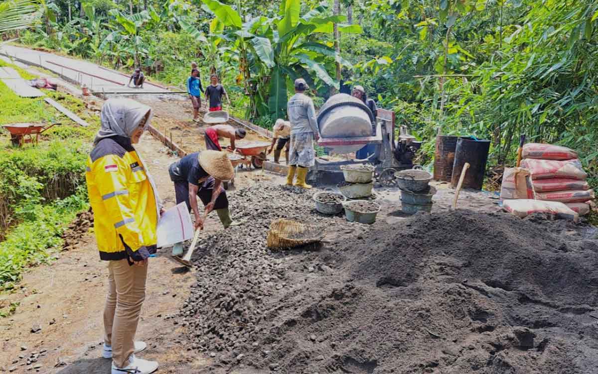 Permudah Fasilitas untuk Masyarakat, SIG Bantu Infrastruktur 46 Desa di 4 Provinsi
