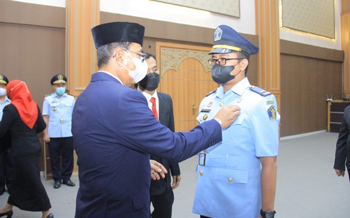 Ambil Sumpah Tiga Pejabat Fungsional, Kakanwil Kemenkumham Jatim Pesan ini