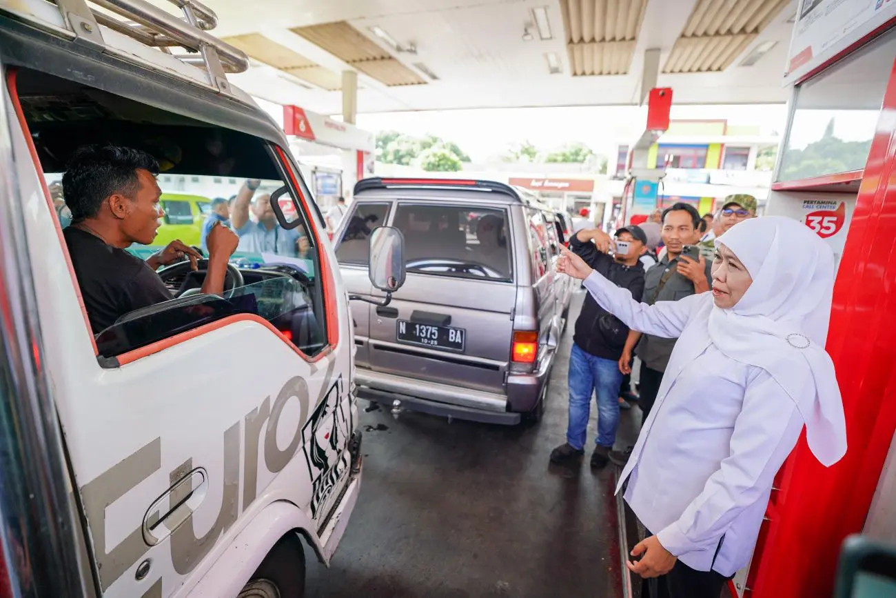 Gubernur Khofifah Pastikan Pasokan Biosolar di Malang Aman, Pertamina Tambah Distribusi BBM