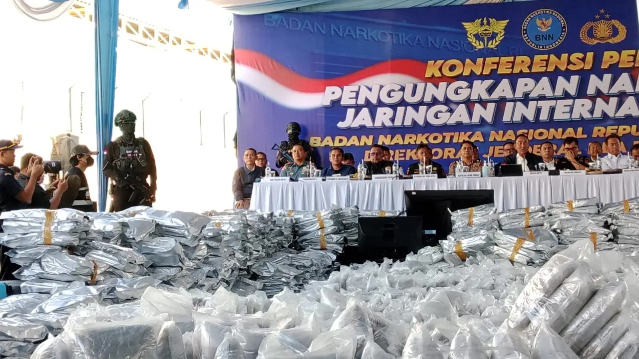 Gudang Ganja di Gresik Digrebek BNN, 3,37 Ton Diduga Selundupan Thailand Disita