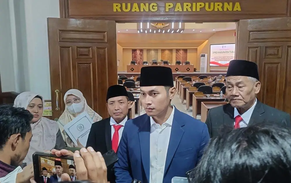 Fokus pada Pelayanan Dasar, Bupati Tuban Evaluasi Program Kerja