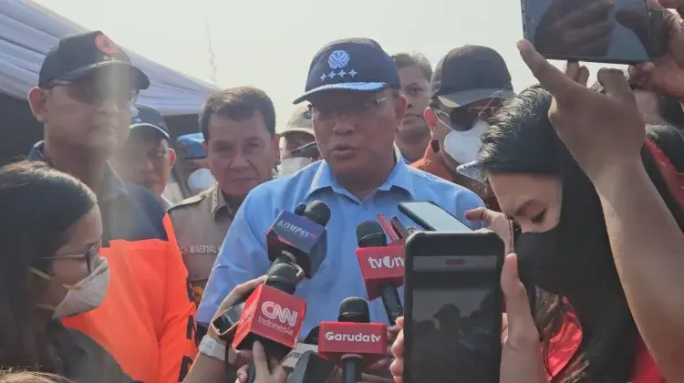 Menteri LH Jumhur Hidayat