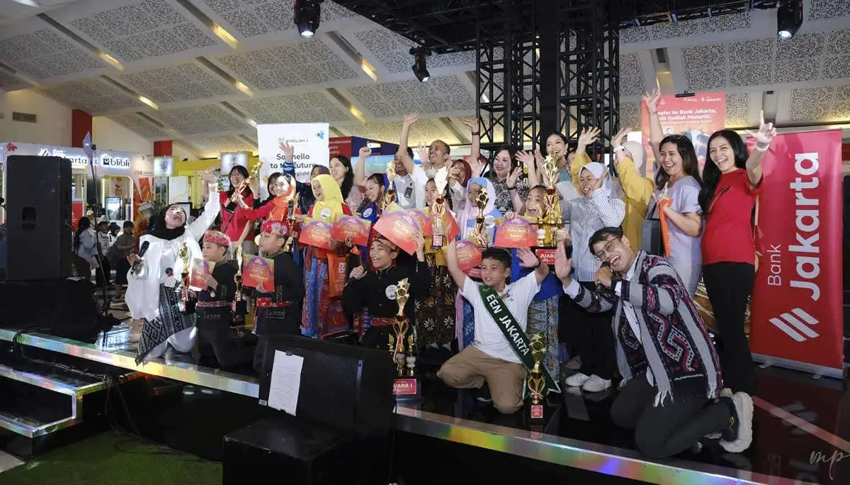 Para pemenang storytelling competition yang digelar Bank Jakarta.