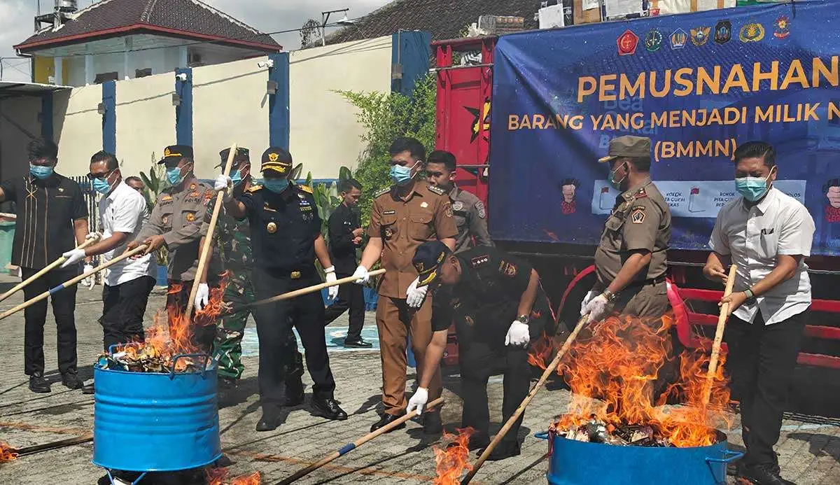 Kabupaten Blitar Catat Pelanggaran Distribusi Rokok Ilegal Terbanyak