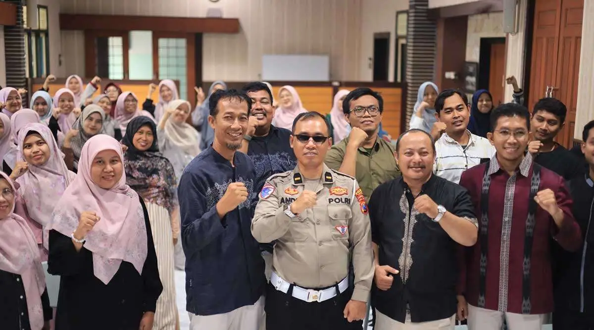 Satlantas Polres Gresik Libatkan Guru di Program Polantas Menyapa