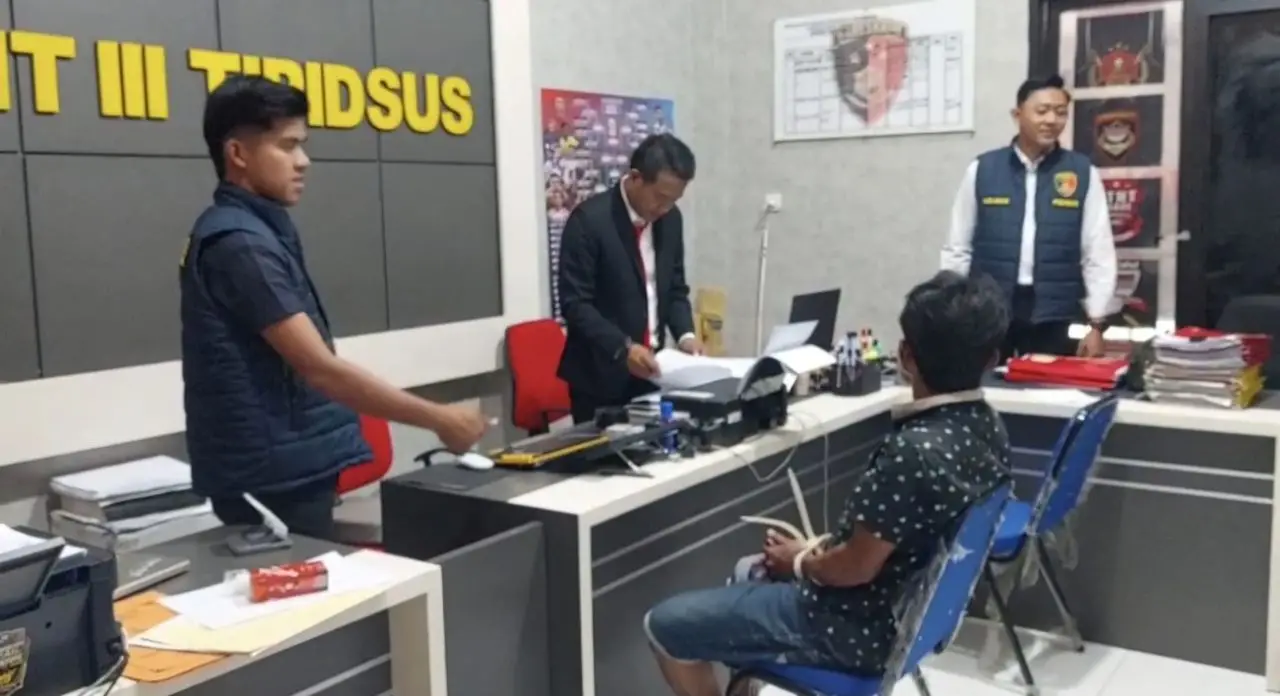 Baru Bebas 10 Hari, Residivis di Sampang Bacok Paman dan Adik Kandung