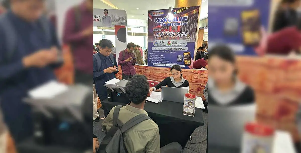 Polres Gresik Hadirkan Layanan SKCK Online di Job Fair 2026