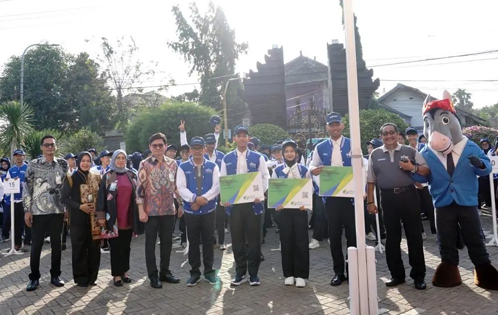 Beri Rasa Aman Selama KKN, Ratusan Mahasiswa Unirow Terlindungi BPJS Ketenagakerjaan Selama KKN 2026