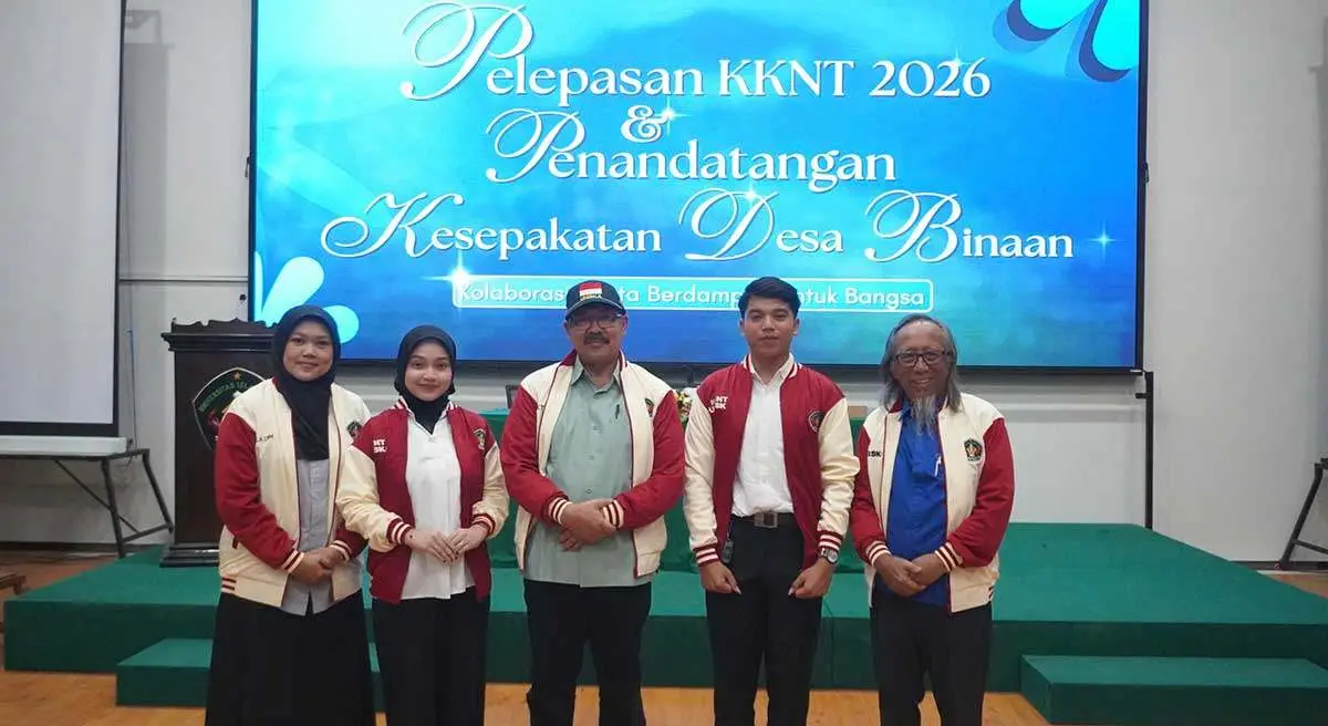 Lepas 680 Mahasiswa KKNT 2026, Uniska Tekankan Kolaborasi Desa Binaan