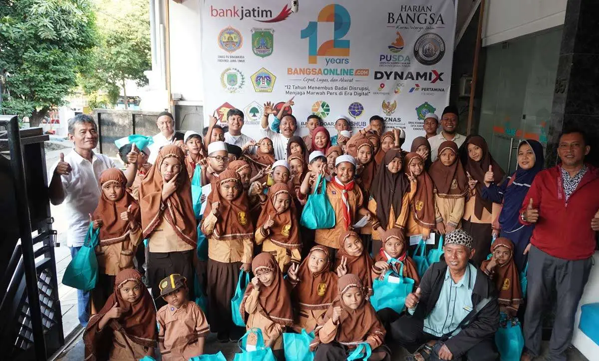 Peringati HUT ke-12, BANGSAONLINE Gelar Khotmil Quran dan Undang Anak Yatim