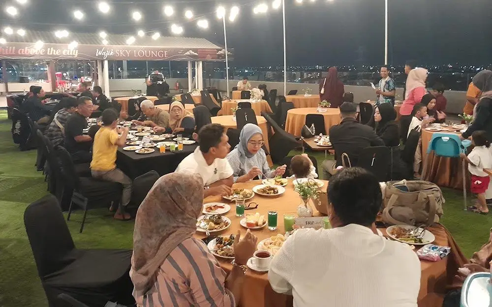 Luminor Hadirkan Wajik Sky Lounge, Suguhkan Pesona Kota Sidoarjo dari Ketinggian