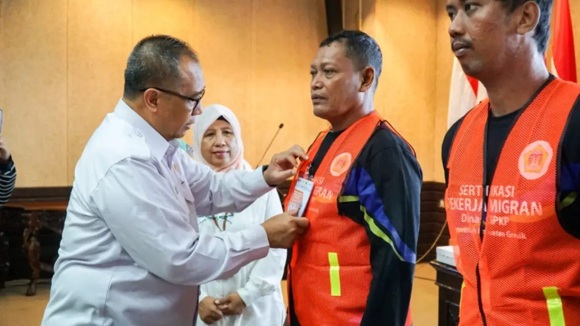 Genjot Sertifikasi Keahlian, Dinas CKPKP Gresik Gelar Pembekalan dan Uji Kompetensi PMI Konstruksi