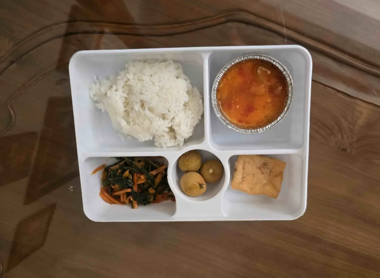 Miskin Gizi, Menu MBG di Kota Surabaya Makin Memprihatinkan