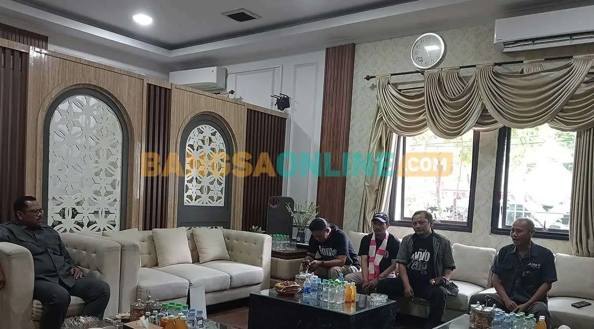 Datangi Ketua DPRD Kabupaten Pasuruan, AJPB Protes Ucapan Anggota Dewan