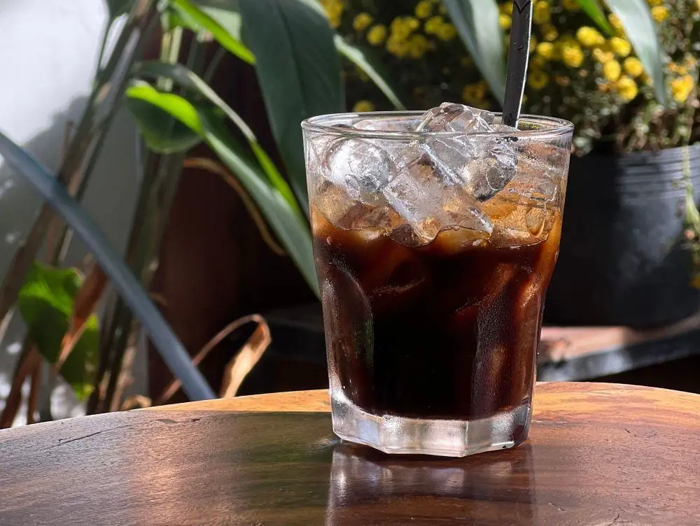 Mengenal Iced Long Black, Kopi Hitam yang Kini Digandrungi Gen Z