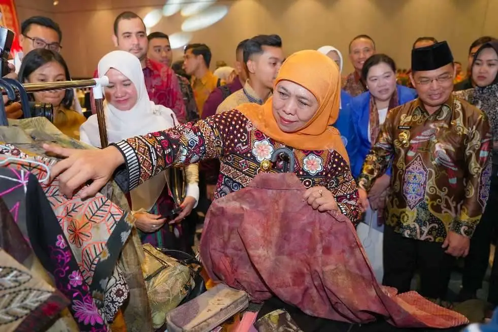 Misi Dagang Jatim-Kalbar Cetak Transaksi Rp2,52 Triliun, Gubernur Khofifah: Nilai Investasi Rp885 M
