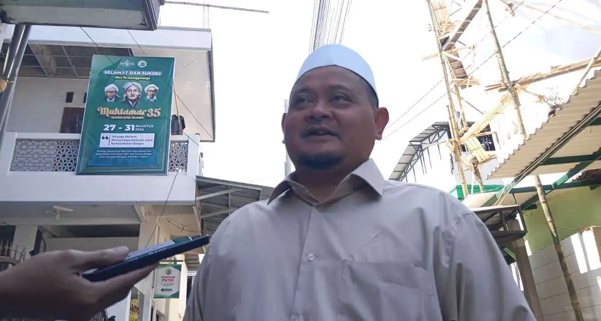 700 Santri PPBU Jombang Disiagakan Jaga Kebersihan Muktamar NU ke-35