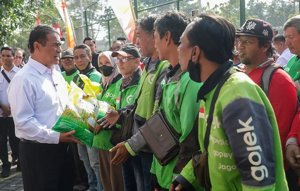 Sinergi Pemkot Surabaya dan Kementan Pastikan Penyaluran Bantuan Beras Tepat Sasaran
