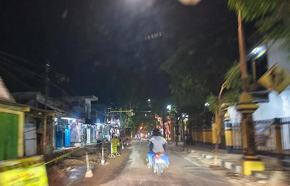 Proyek Drainase di Tuban Picu Kecelakaan Pengendara, Polisi dan DPUPR Tegur Pihak Kontraktor
