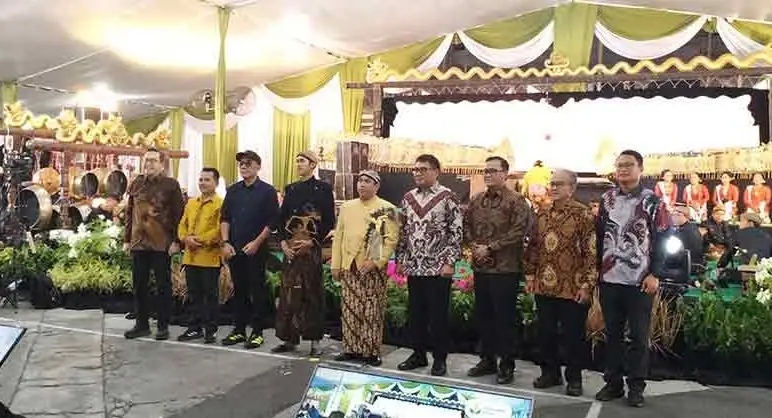 Tutup HUT ke-54, Petrokimia Gresik Gelar Wayang Kulit Lakon Begawan Ciptaning