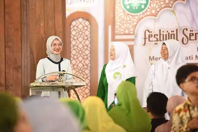 Meriahkan Peringatan Maulid Nabi, Mbak Wali Ajak Muslimat Teladani Nilai-nilai Rasulullah