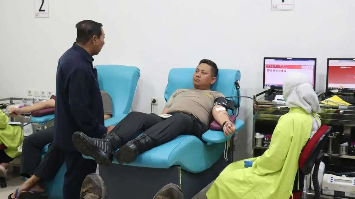 50 Personel Polresta Malang Kota Ikut Donor Darah Massal