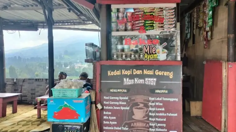 Uniknya Kopi Robusta Temanggung Beraroma Tembakau di Teras Sumbing