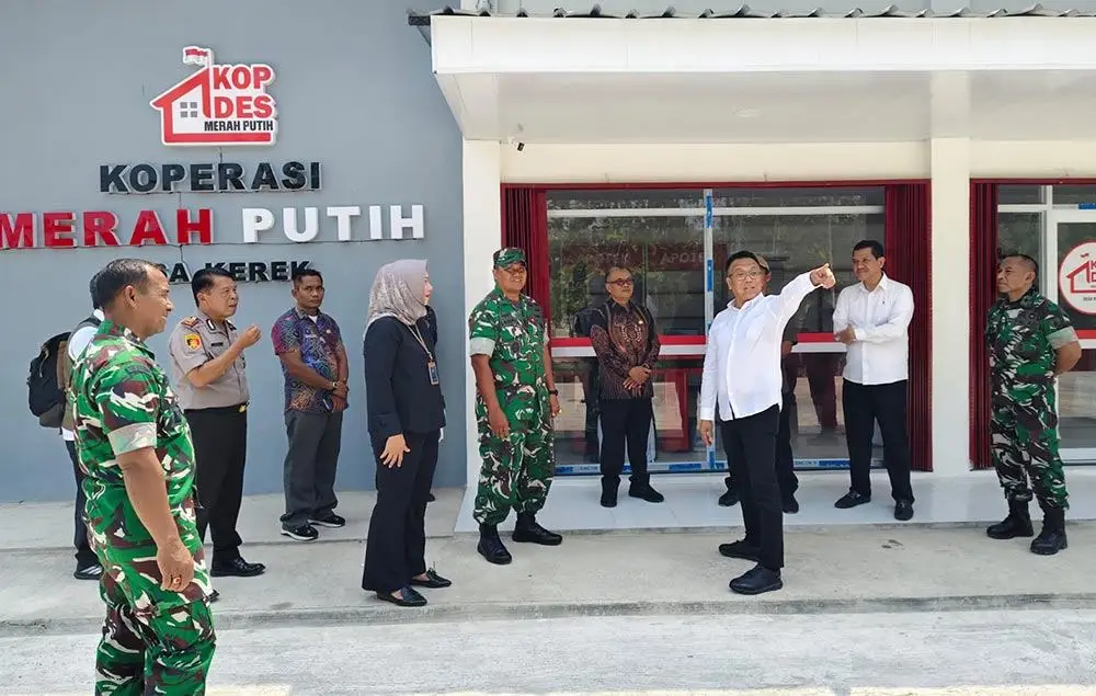 Deputi Bidang Koordinasi Tata Niaga dan Distribusi Pangan RI Tinjau Pembangunan KDMP di Ngawi