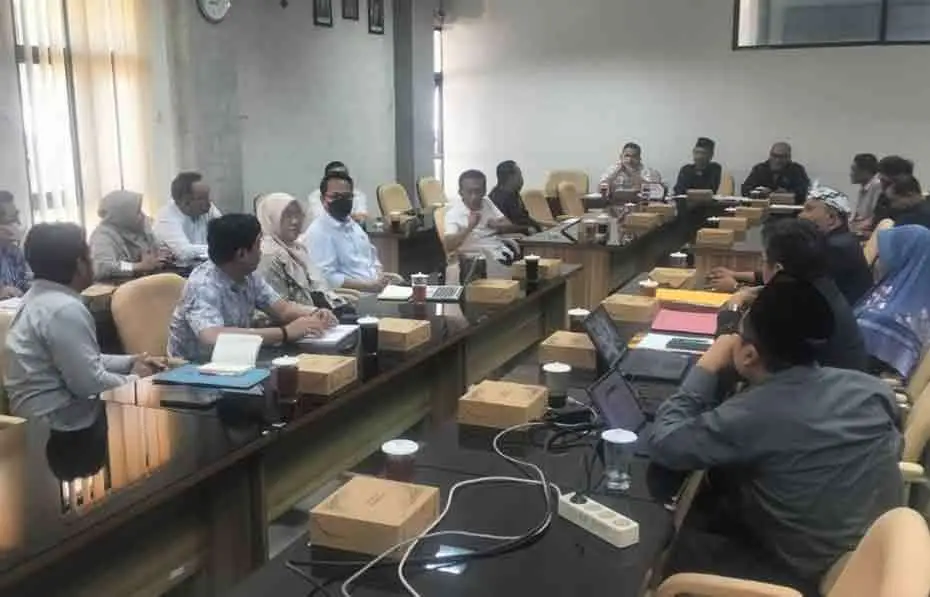 DPRD Kabupaten Blitar Fasilitasi Audiensi PLN dan Keluarga Korban Anak Tersengat Listrik