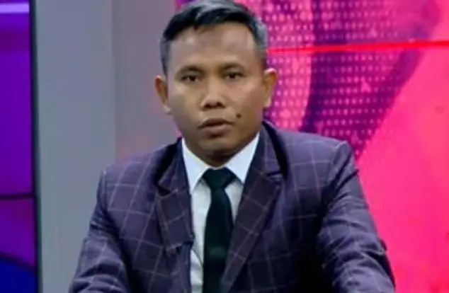 Ahmad Khozinudin