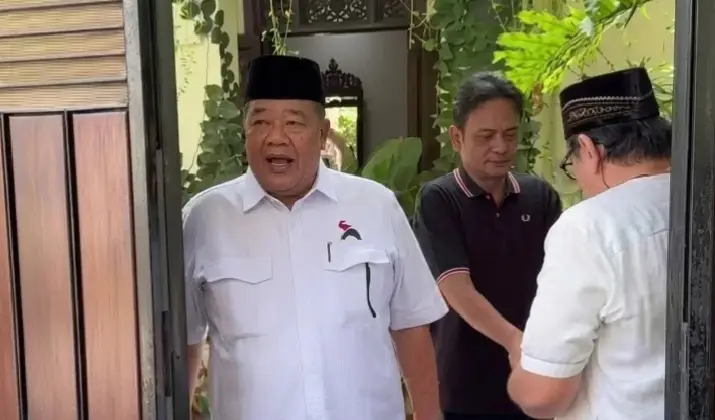 Ketua Bidang Politik Dewan Pimpinan Pusat (DPP) Partai Solidaritas Indonesia (PSI), Bestari Barus saat berada di kediaman Presiden ke-7 RI, Jokowi