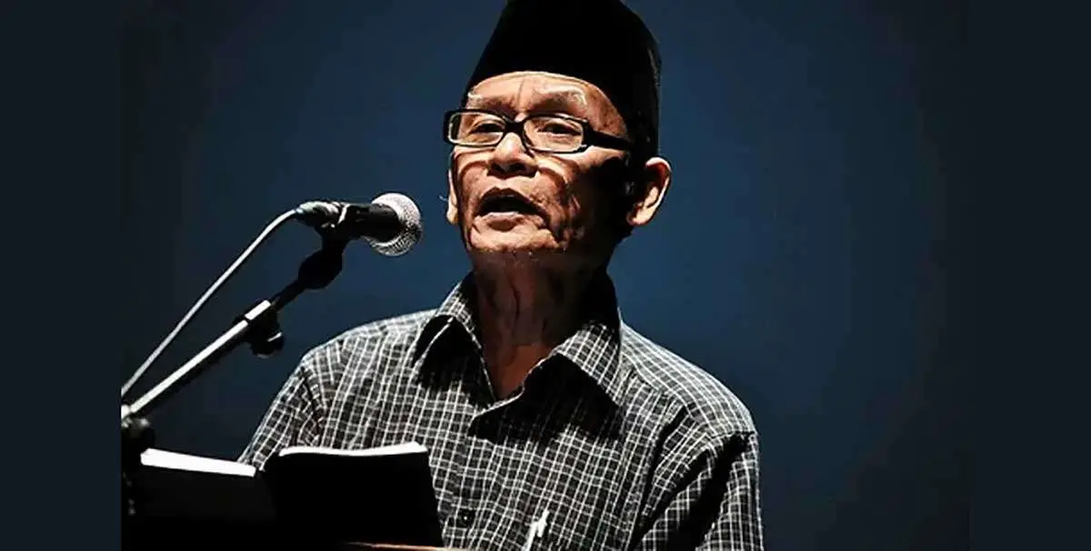 D. Zawawi Imron, Penyair Madura dengan Nuansa Alam dan Religius