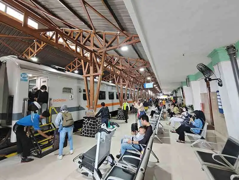 Meningkat 13 Persen, Stasiun Blitar Layani 140.340 Pelanggan Sepanjang Agustus 2026