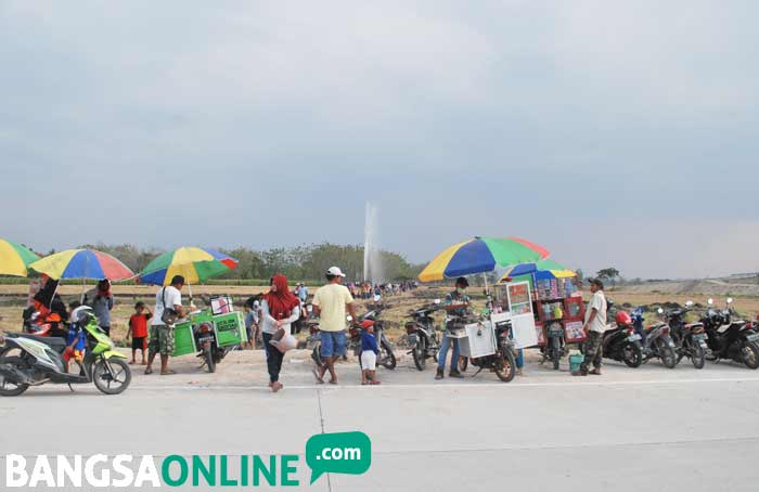 Bupati Ngawi Berharap Segera Ada Penanganan Terhadap Semburan Air di Widodaren