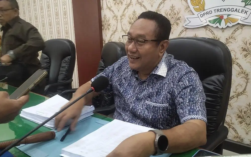 Pansus II DPRD Trenggalek Sesuaikan PDRD: Retribusi Pasar Turun, Tarif RSUD Bakal Naik