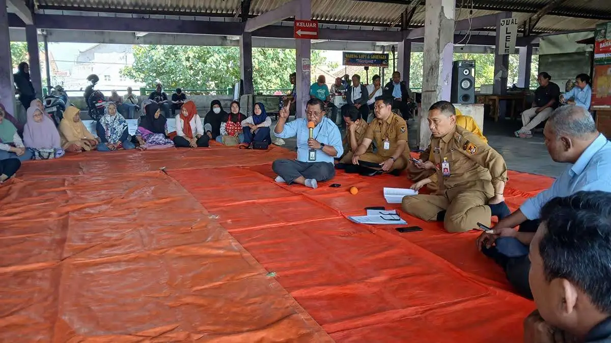 Dialog Pedagang Pasar Bandar Kediri Berakhir Deadlock