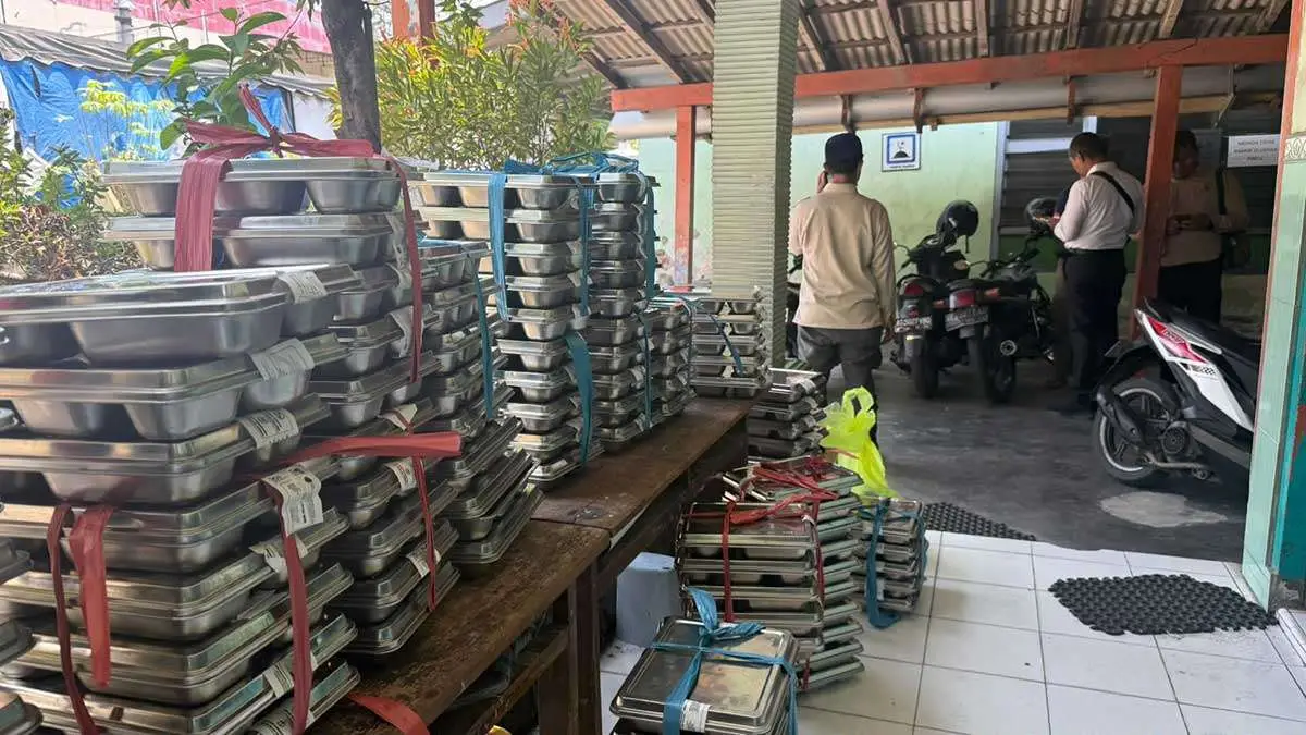 Alami Gejala Keracunan MBG, 3 Siswa SDN Kampung Dalem Dirujuk ke RSUD Gambiran