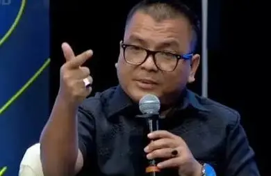 Usai Bikin Sayembara Ijazah Gibran, Denny Indrayana Ditantang Gugat Ijazah Prabowo