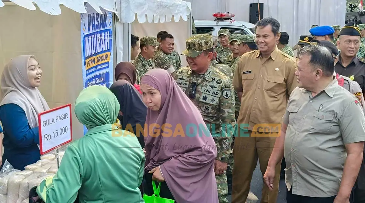 Peringati HUT ke-81 TNI, Kodim 0809/Kediri Gelar Bazar UMKM di Kawasan SLG