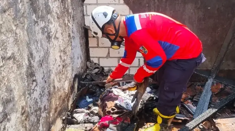 Remaja 13 Tahun di Tuban Alami Luka Bakar 85 Persen Akibat Kebakaran Rumah